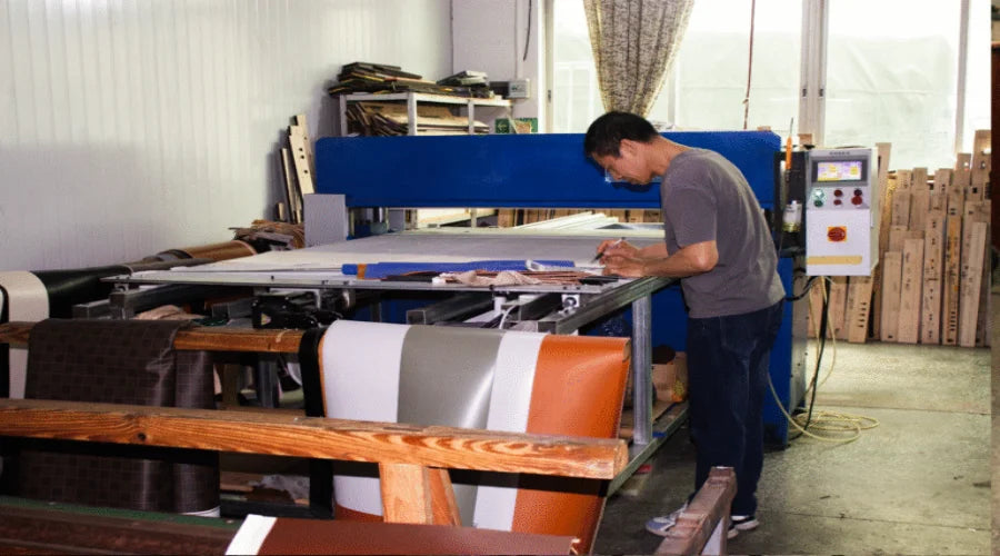 Kamyick Handbag Cutting Workshop - Precision Material Cutting for Bag Production